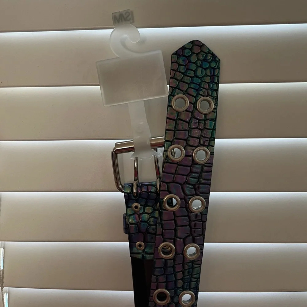 NEW Y2K No Boundaries Iridescent Snakeskin Belt Small / Medium